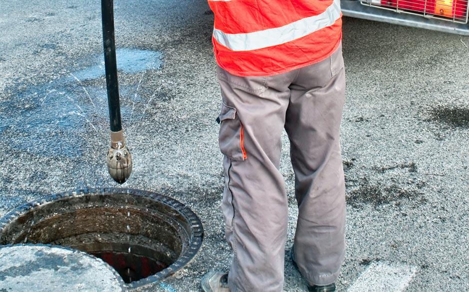 déboucher une canalisation de wc Dourdan